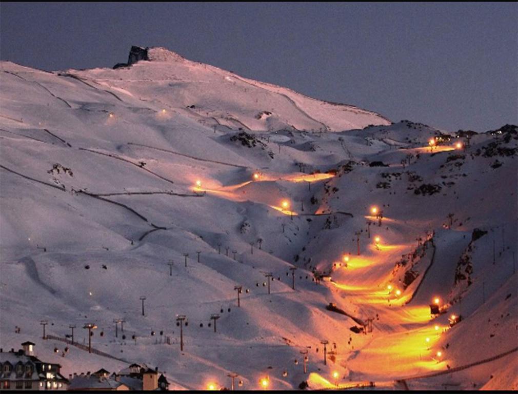 Willa Residencial Veleta Asn Sierra Nevada Zewnętrze zdjęcie